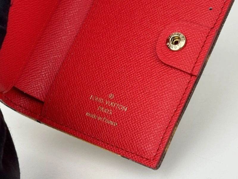 LV Wallets 4233H-0915