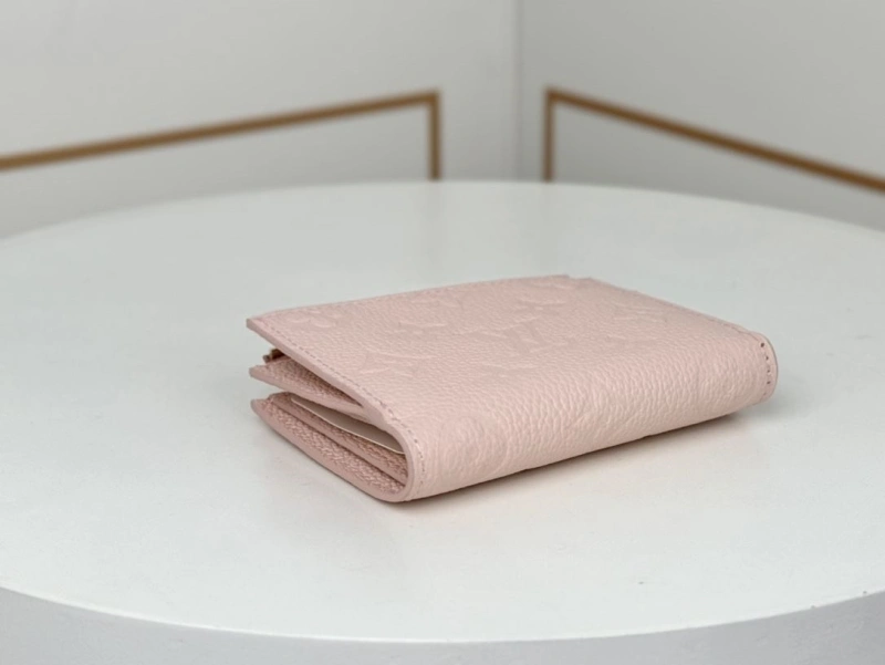 LV Wallets 4233H-0931