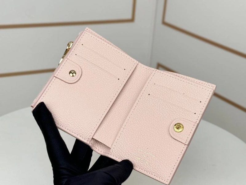 LV Wallets 4233H-0931