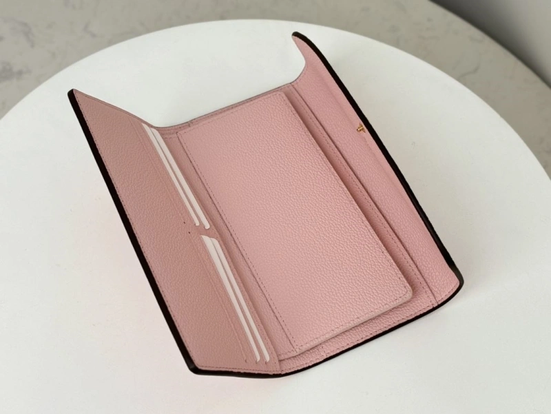 LV Wallets 4233H-0932