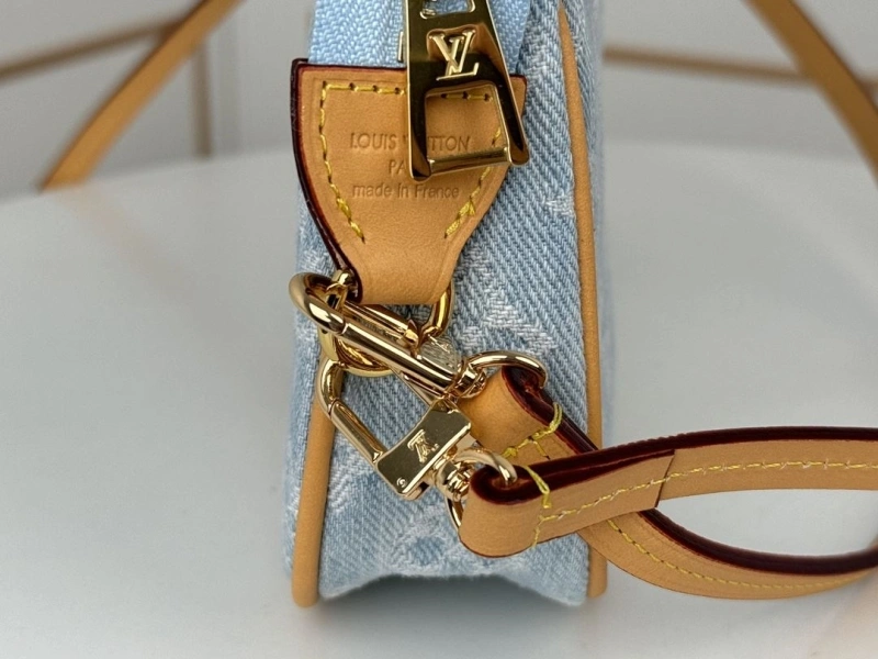 LV Satchel bags 4233H-0944