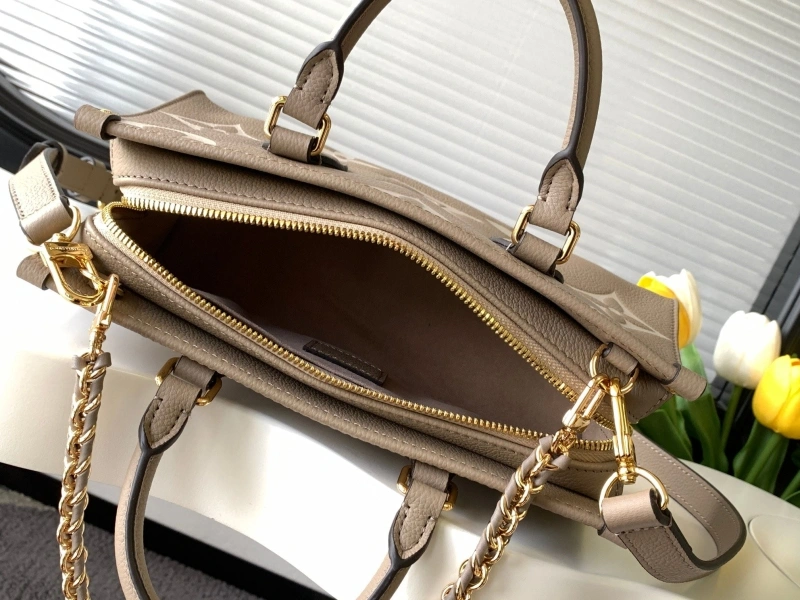 LV Shopping Bags 4233H-0988