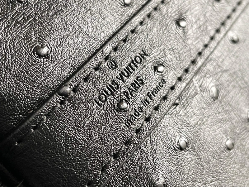 LV Travel Bags 4233H-1082