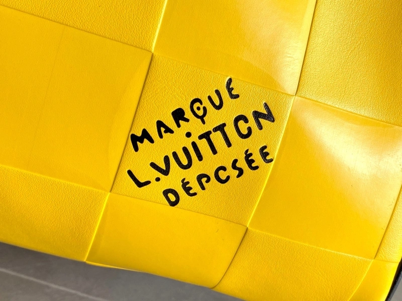 LV Travel Bags 4233H-1092