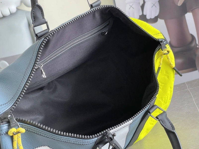 LV Travel Bags 4233H-1096