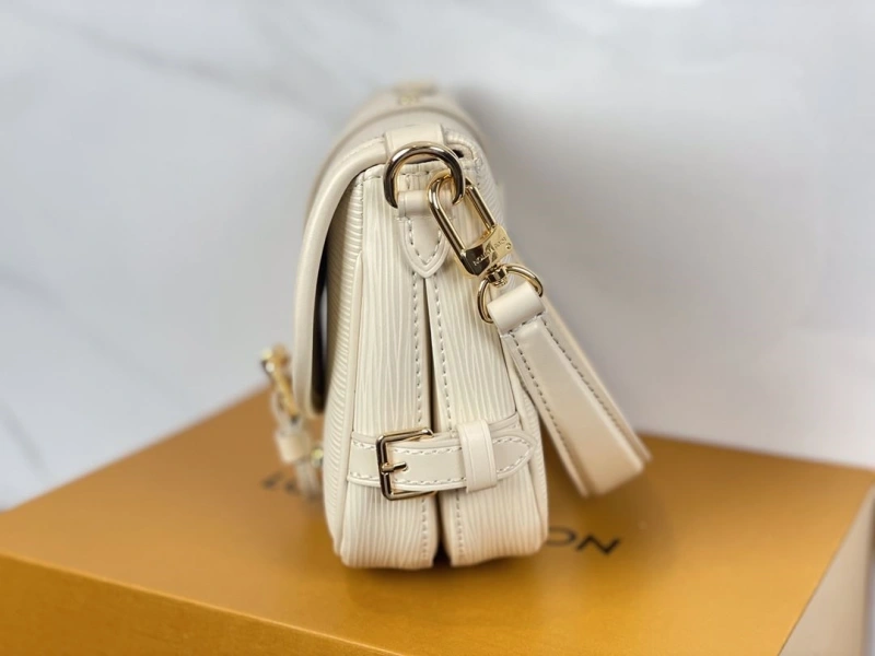 LV Satchel bags 4233H-1154