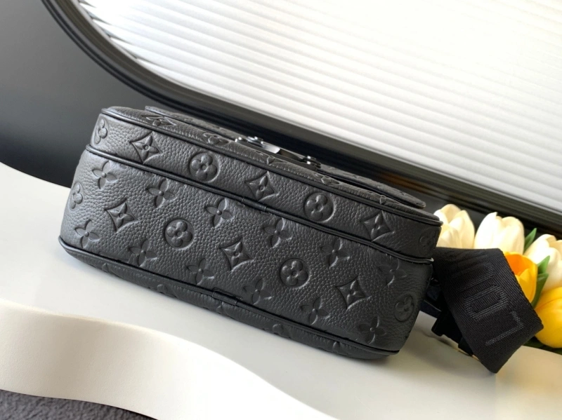 LV Satchel bags 4233H-1187