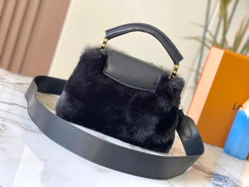 LV Capucines Bags 4233H-1193