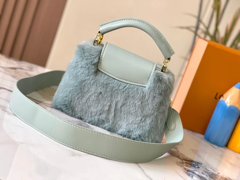 LV Capucines Bags 4233H-1197