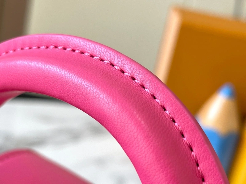 LV Capucines Bags 4233H-1202