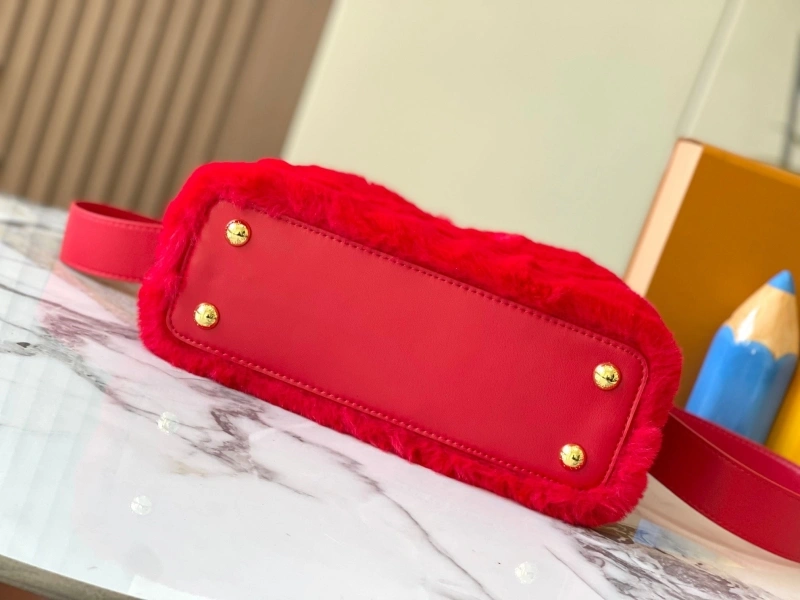 LV Capucines Bags 4233H-1204