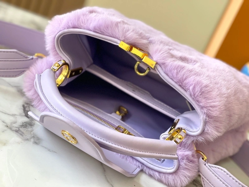 LV Capucines Bags 4233H-1206