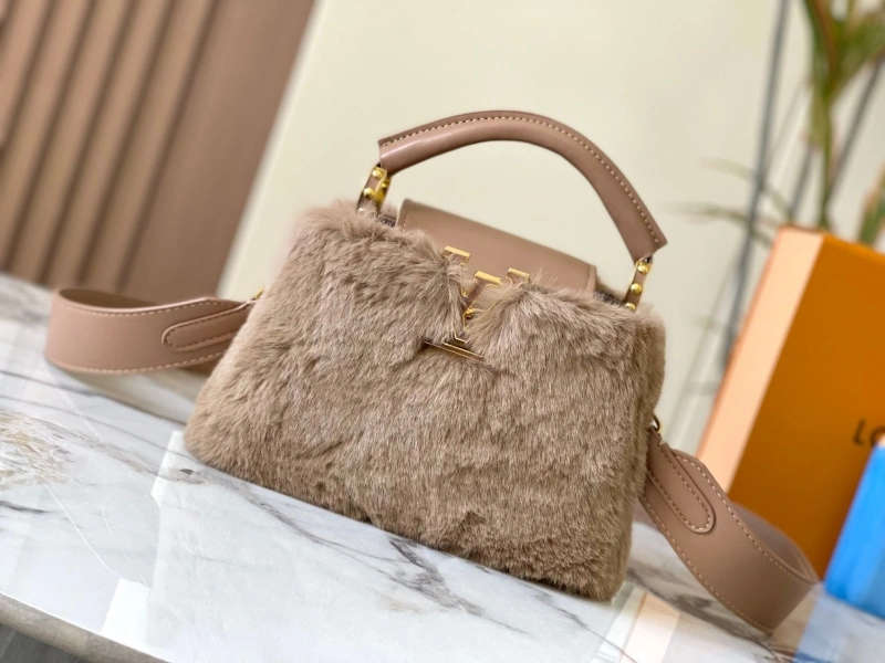 LV Capucines Bags 4233H-1209