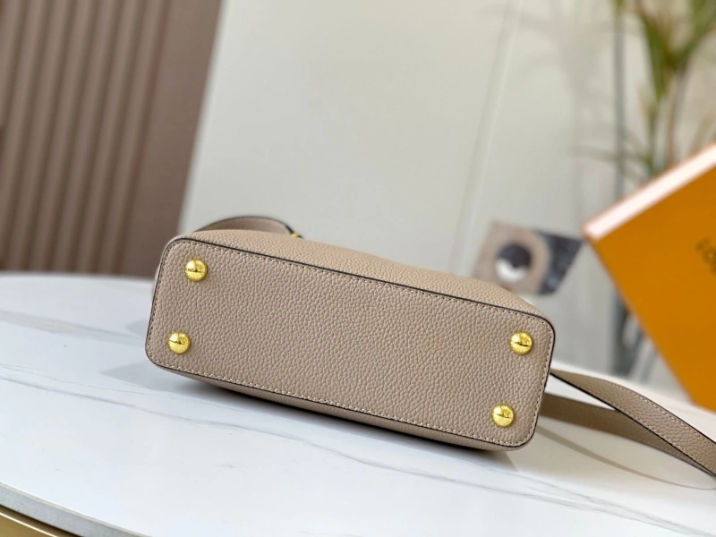 LV Capucines Bags 4233H-1214