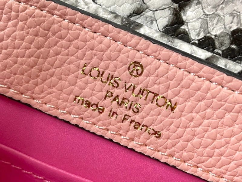 LV Capucines Bags 4233H-1217