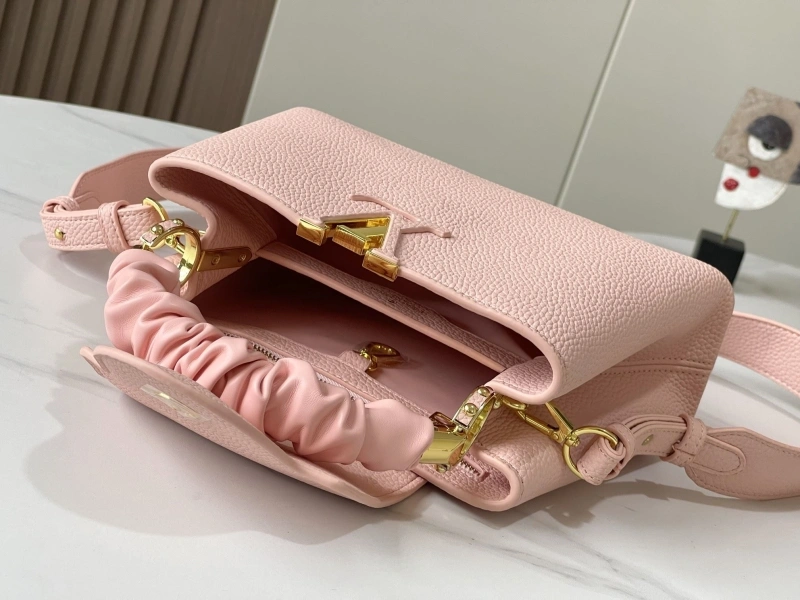 LV Capucines Bags 4233H-1226
