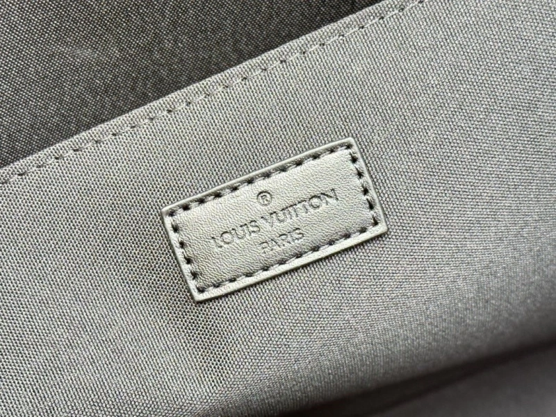 LV Shopping Bags 4233H-1240