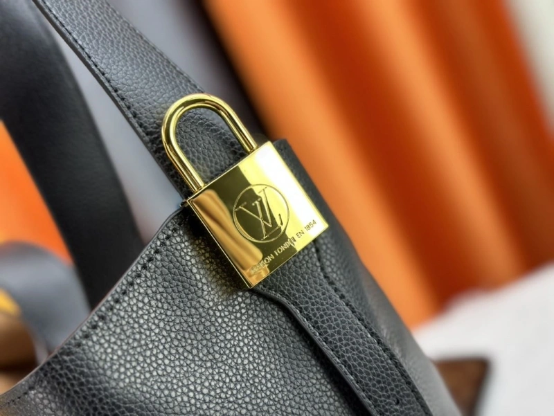 LV Shopping Bags 4233H-1247