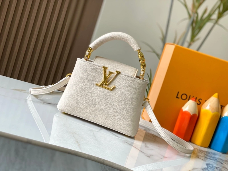 LV Capucines Bags 4233H-1281