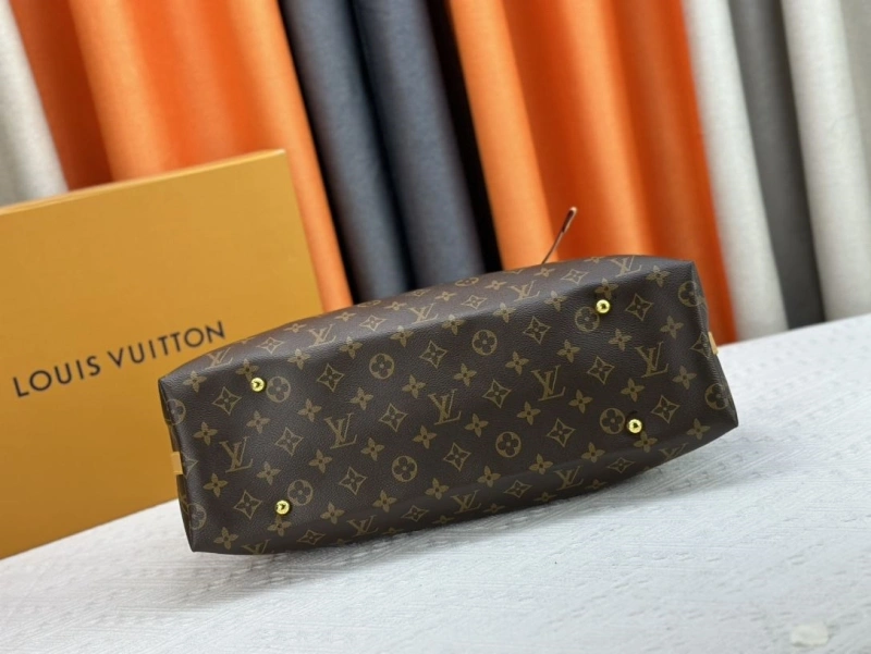 LV Shopping Bags 4233H-1290