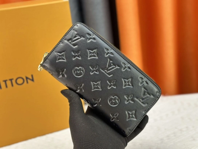 LV Wallets 4233H-1318