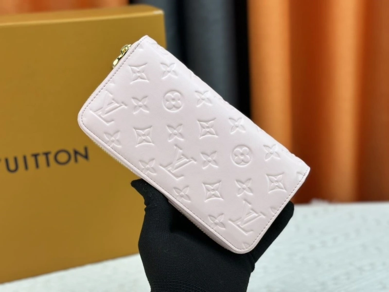 LV Wallets 4233H-1319