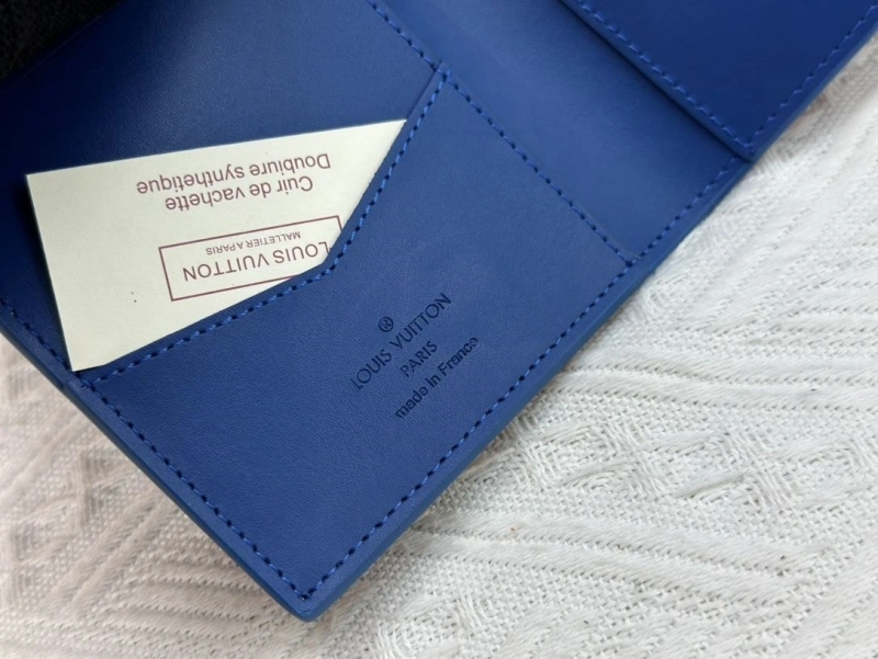 LV Wallets 4233H-1332