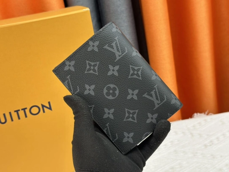 LV Wallets 4233H-1346