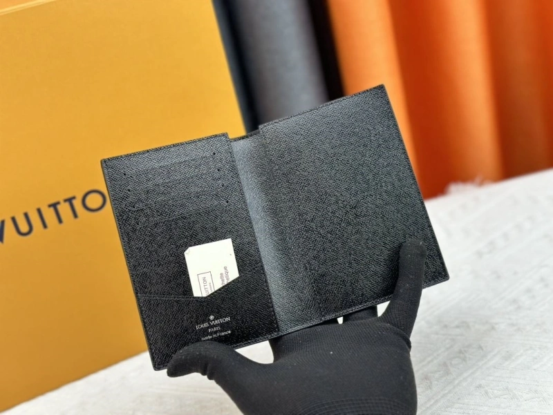 LV Wallets 4233H-1346