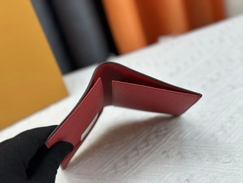 LV Wallets 4233H-1357