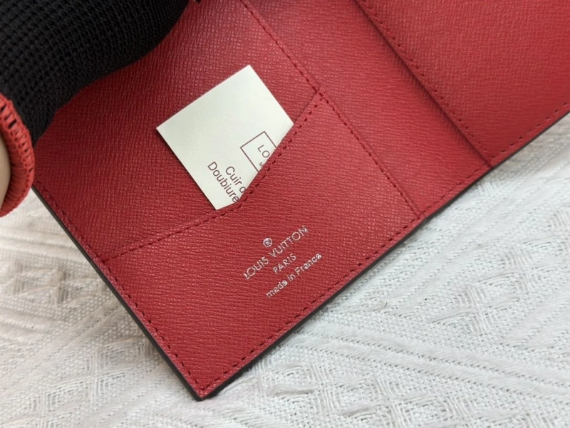 LV Wallets 4233H-1357