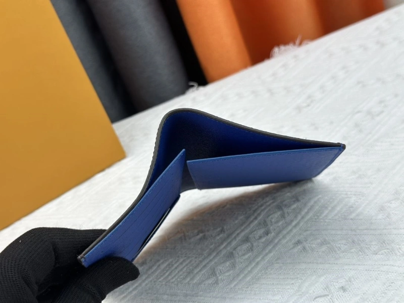 LV Wallets 4233H-1358