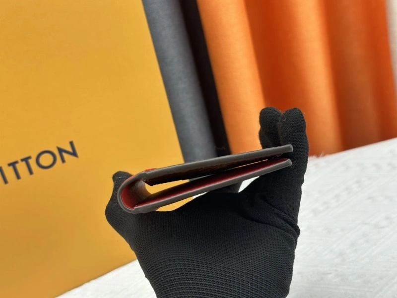 LV Wallets 4233H-1364