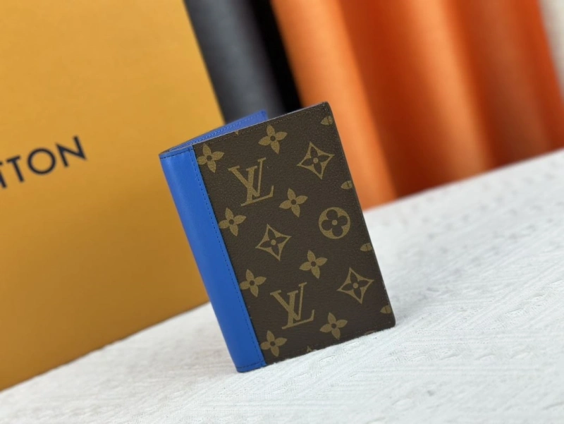 LV Wallets 4233H-1367