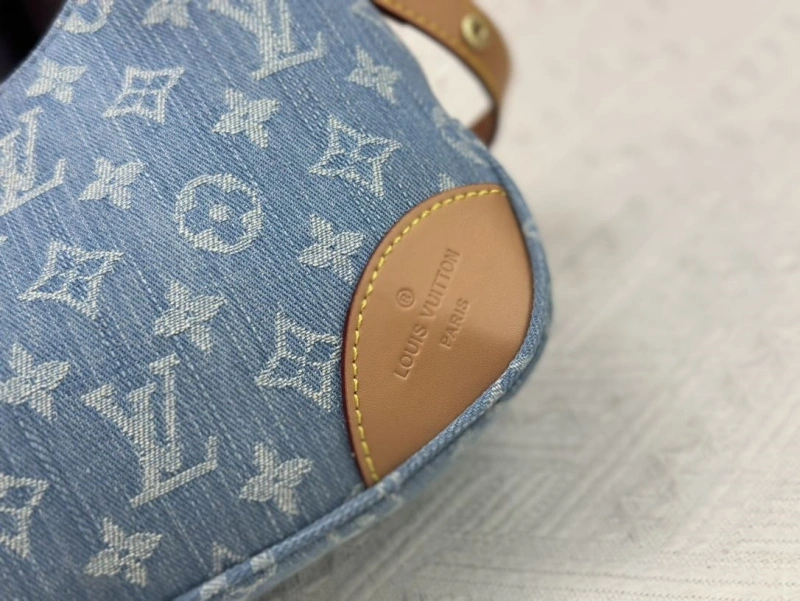 LV Satchel bags 4233H-1377