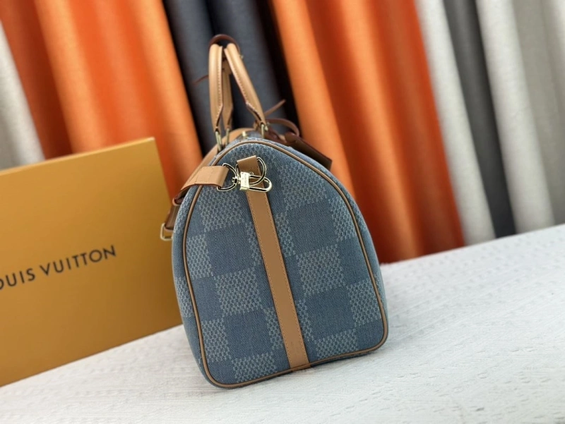 LV Travel Bags 4233H-1384