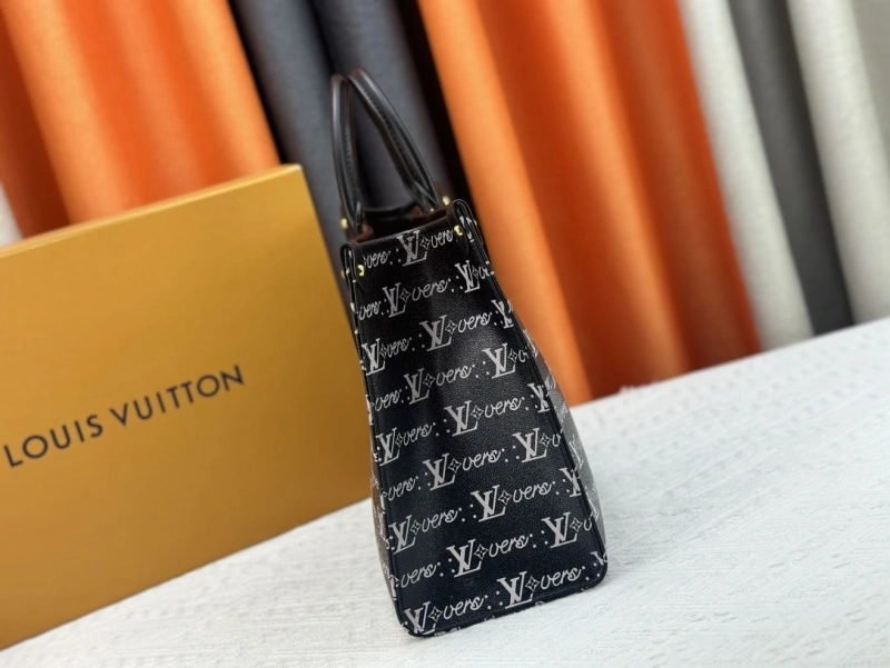 LV Shopping Bags 4233H-1397