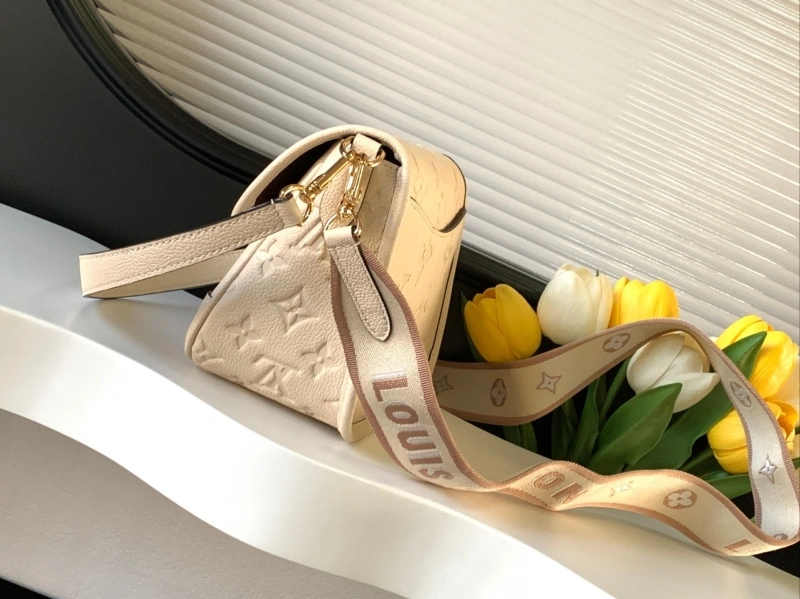 LV Satchel bags 4233H-1473