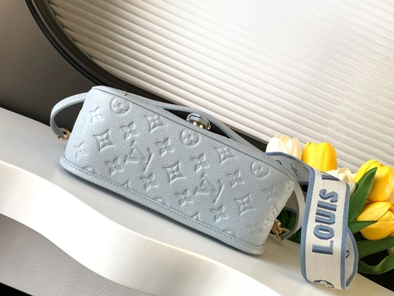 LV Satchel bags 4233H-1474