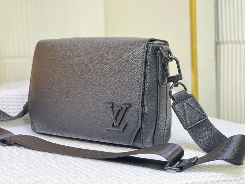 LV Satchel bags 4233H-1495