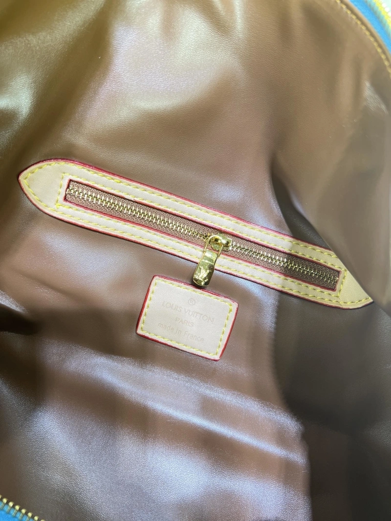 LV Travel Bags 4233H-1503