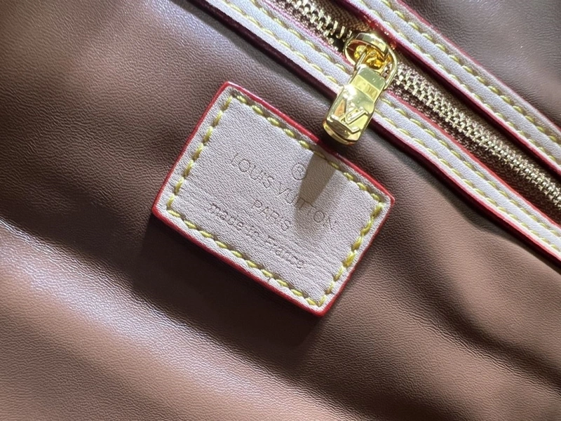 LV Travel Bags 4233H-1507