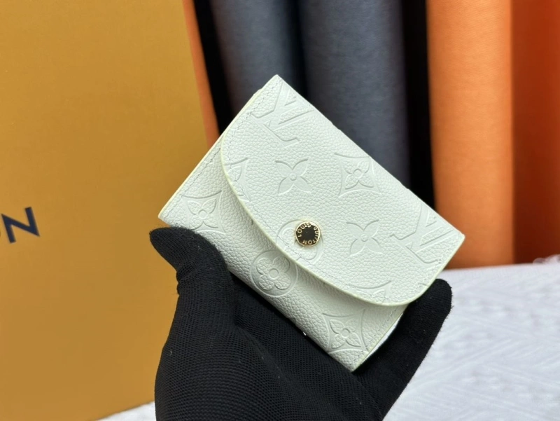 LV Wallets 4233H-1511