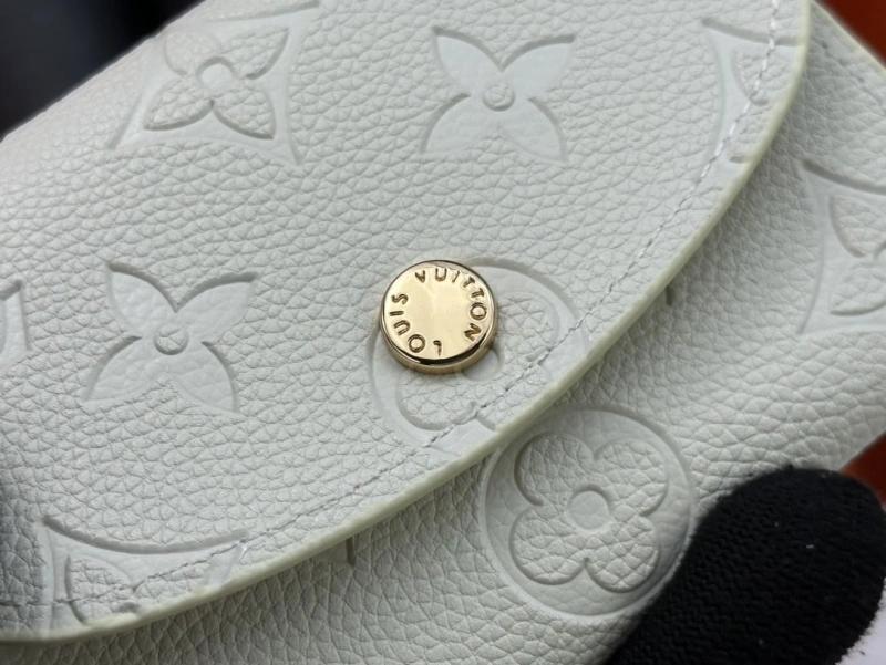 LV Wallets 4233H-1511