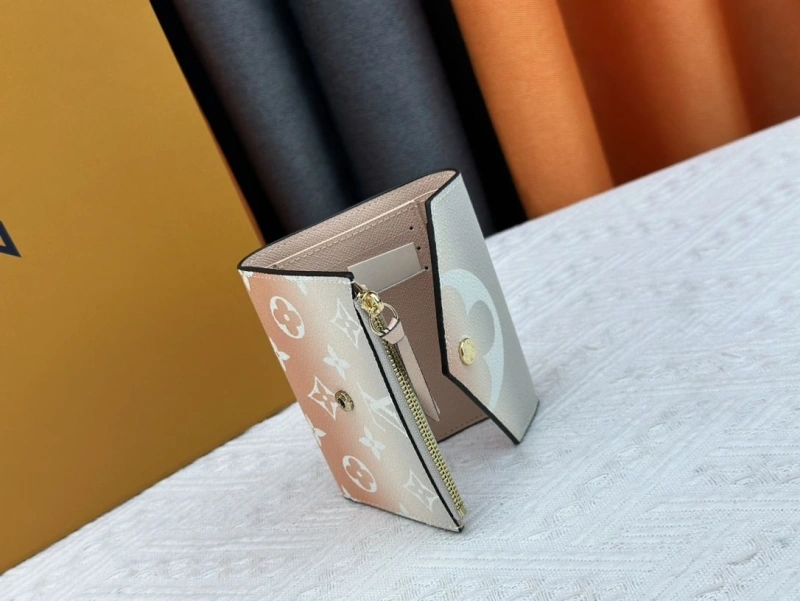 LV Wallets 4233H-1513