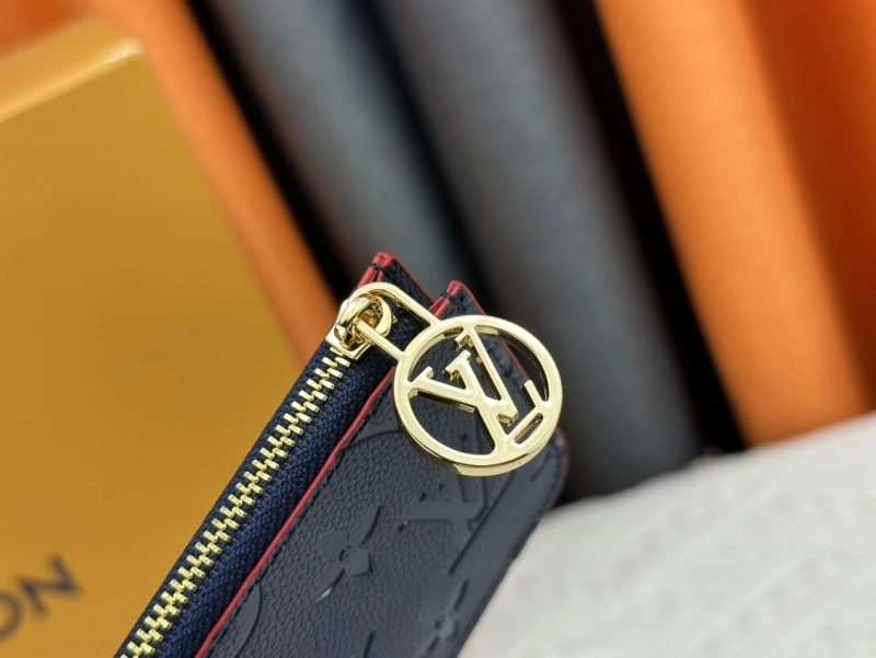 LV Wallets 4233H-1529