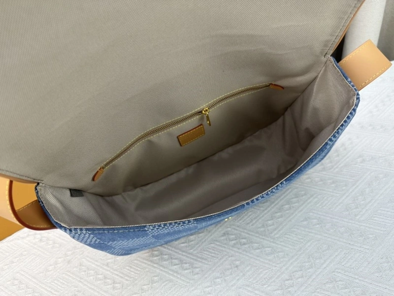 LV Satchel bags 4233H-1530