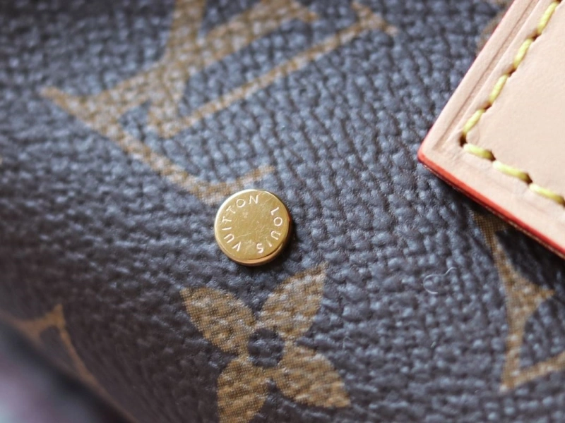 LV Shopping Bags 4233H-1555