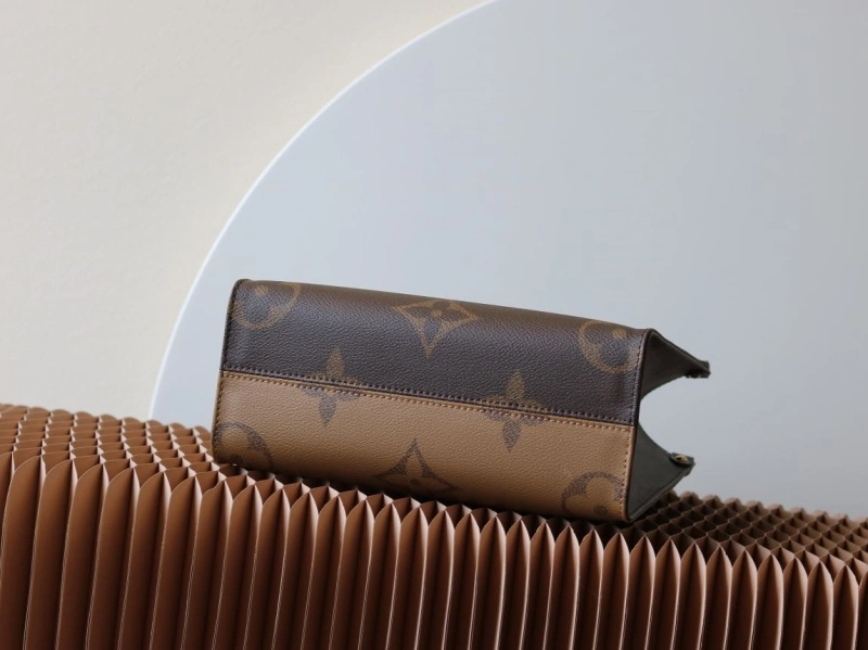 LV Shopping Bags 4233H-1562