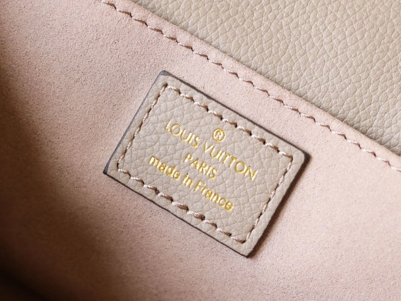 LV Satchel bags 4233H-1568